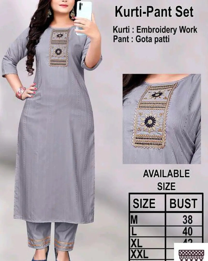Women Kurta and Pant Set