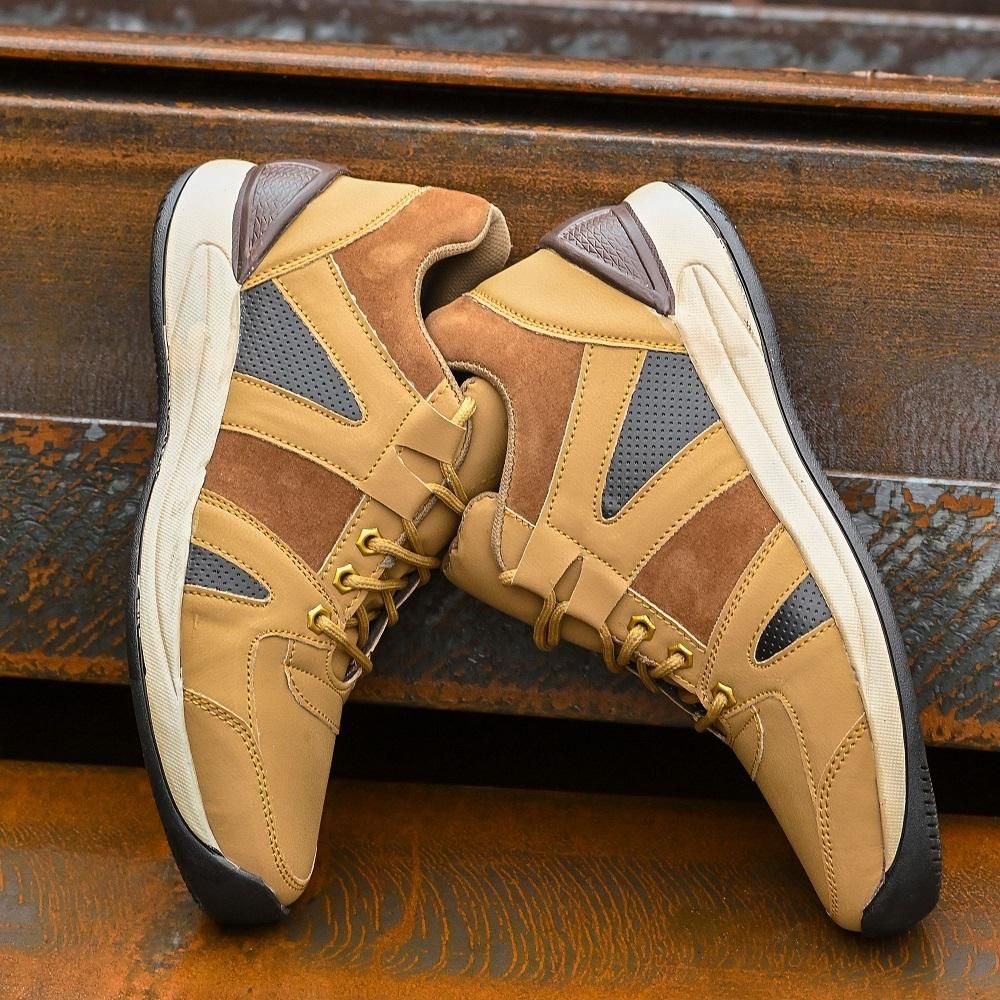Bucik Men's Beige Synthetic Leather Lace-Up Casual Shoes