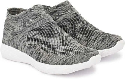 Sports shoes for unisex