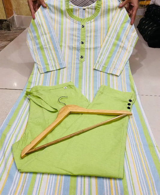 Women Kurta And Trousers